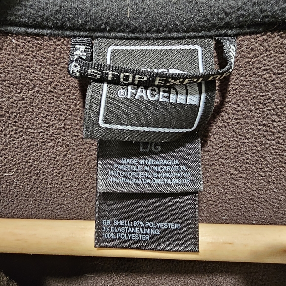 The North Face Soft Shell Jacket - Picture 2 of 4